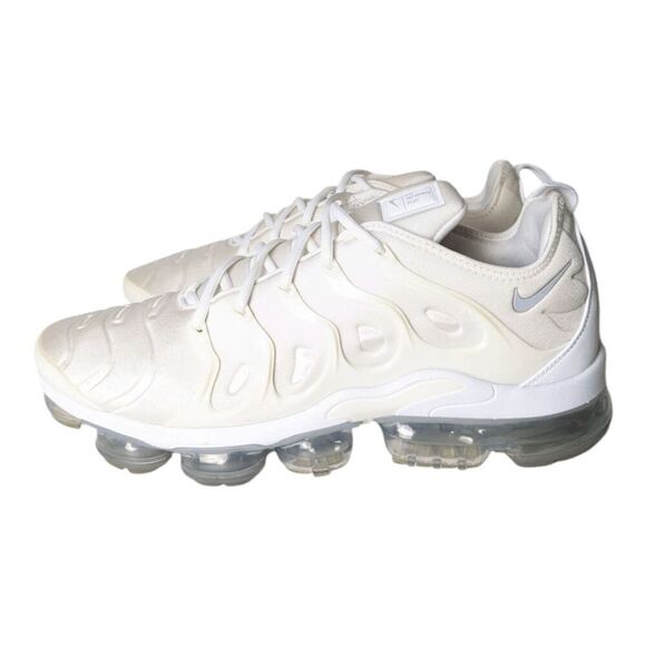 NIKE Air VaporMax "Ivory/Cream" Running Shoes Size 13 - Picture 2 of 15